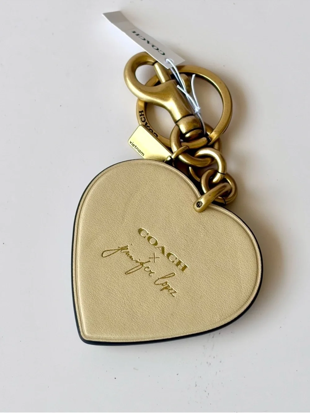 Coach X Jennifer Lopez Heart Bag Charm City New York Skyline keychain
